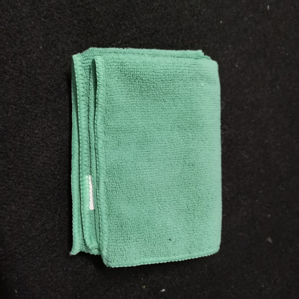 Microfiber cleaning cloth