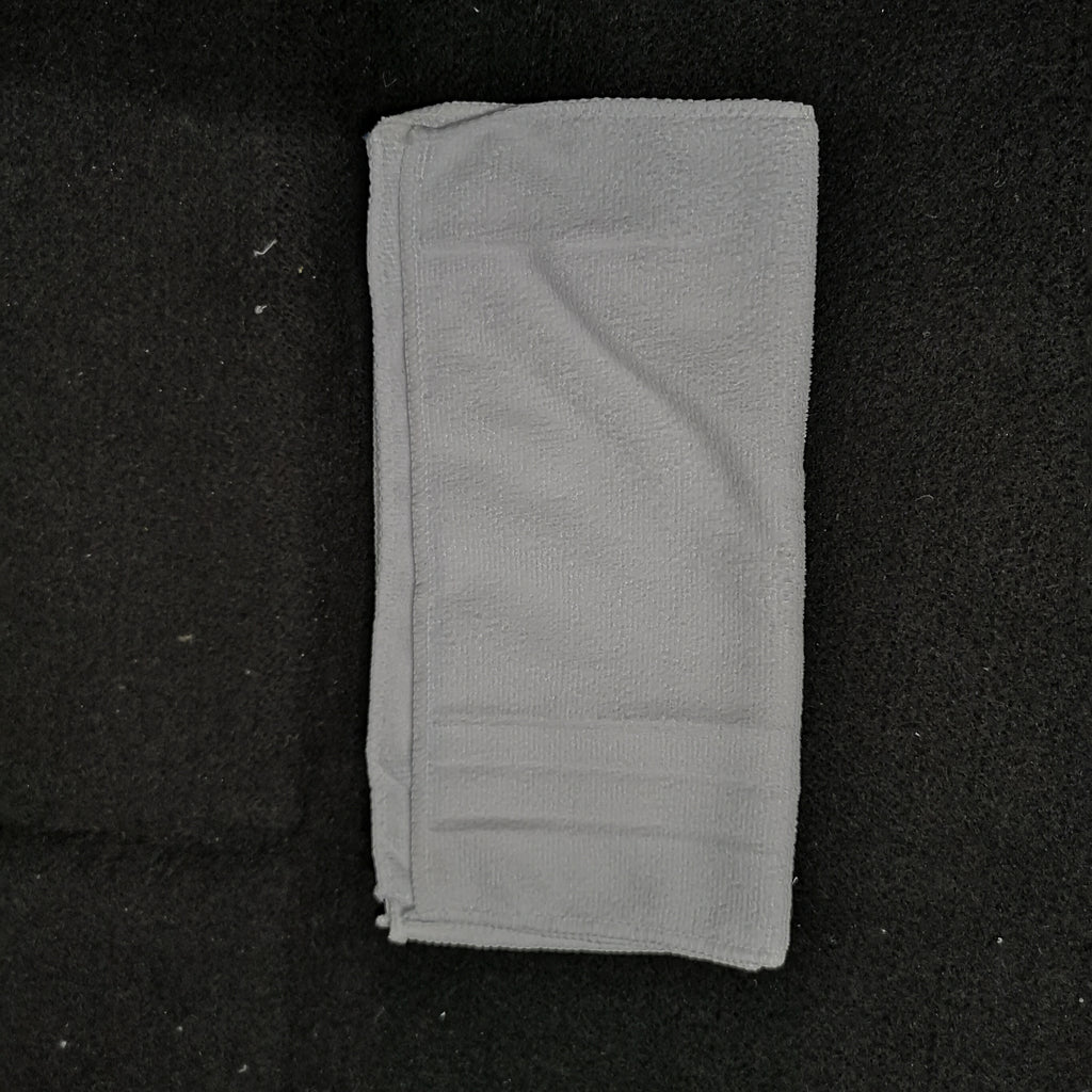 Microfiber cleaning cloth