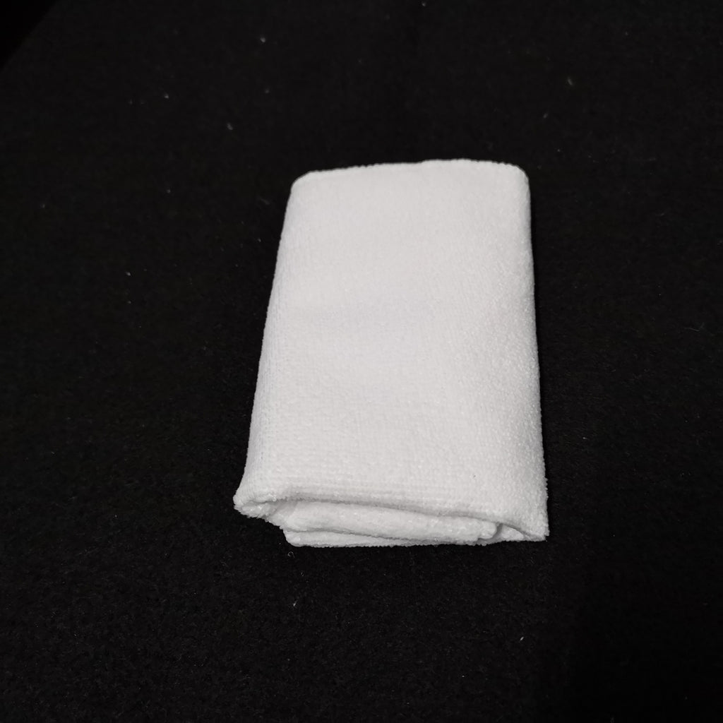 Microfiber cleaning cloth